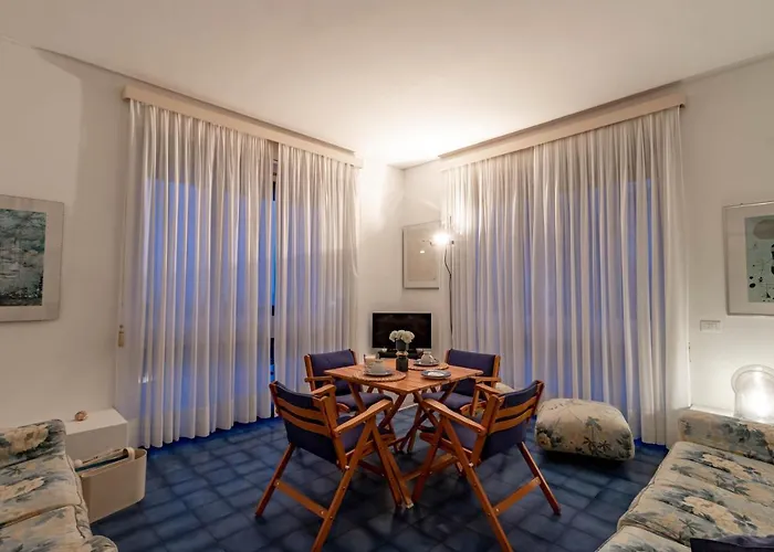 H11 Vista Mare - Elegante Lejlighed Sanremo